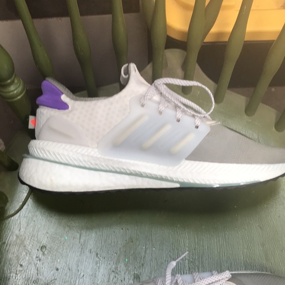 adidas Athletic Shoes - Gray and White - Picture 5 of 10